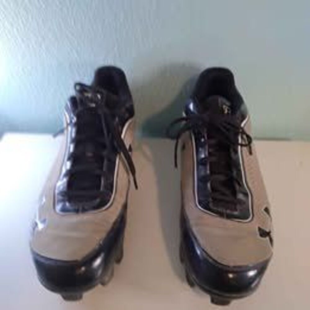 Men's Baseball Cleats Size 13 Under Armour